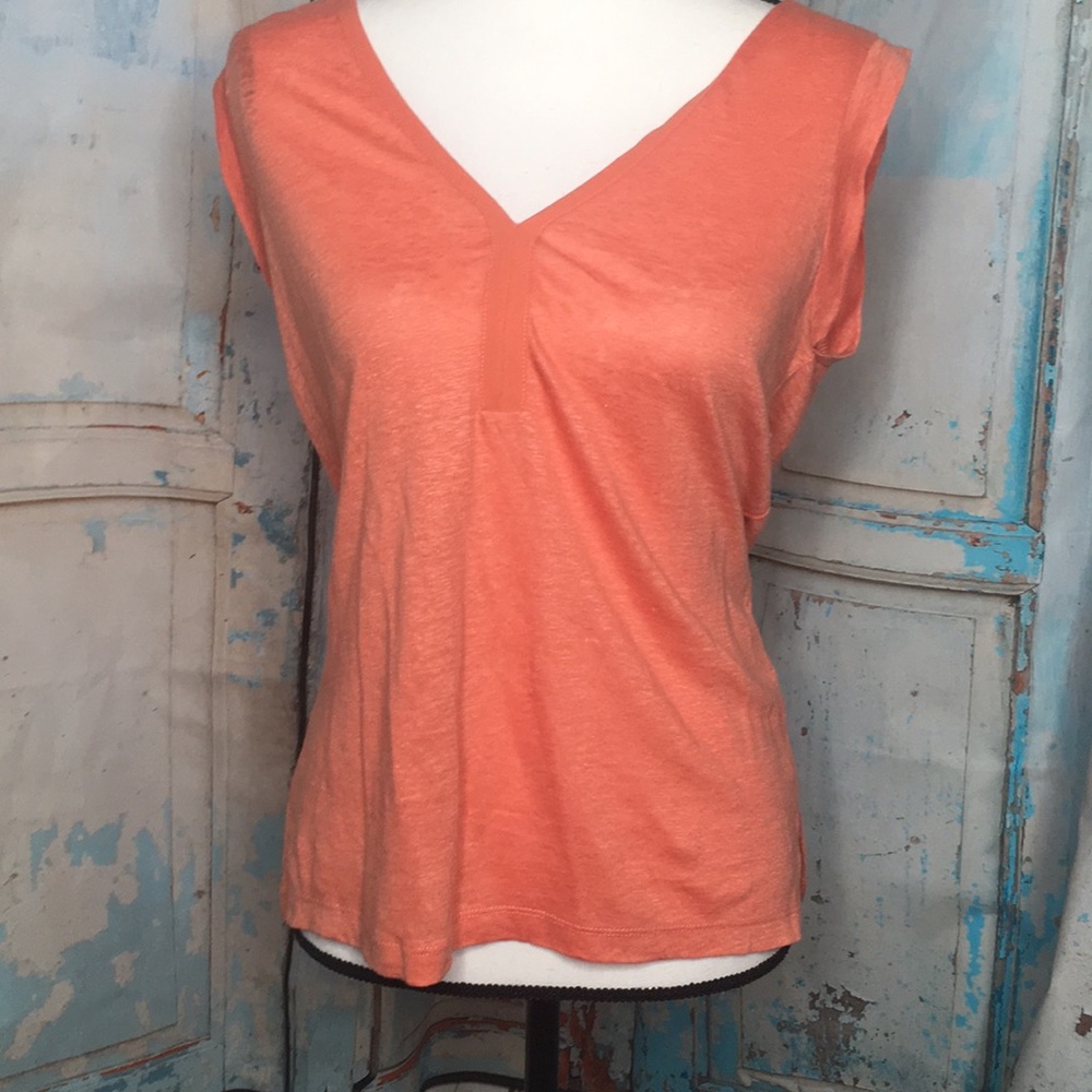 Sanctuary size Xs orange soft fabric.
